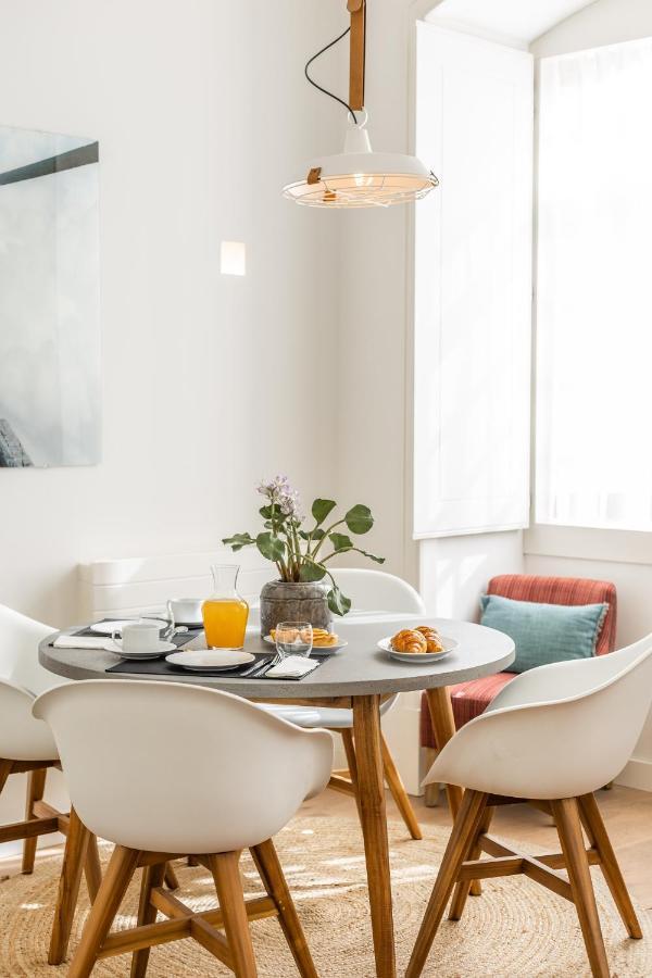 Chic Tailor Made Flat In Chiado Apartment Lisboa Ngoại thất bức ảnh