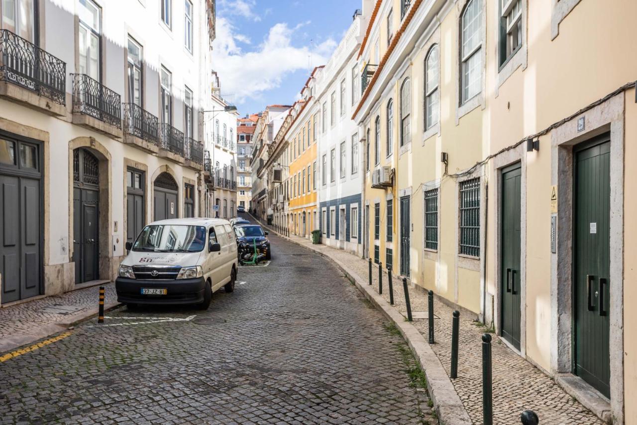 Chic Tailor Made Flat In Chiado Apartment Lisboa Ngoại thất bức ảnh